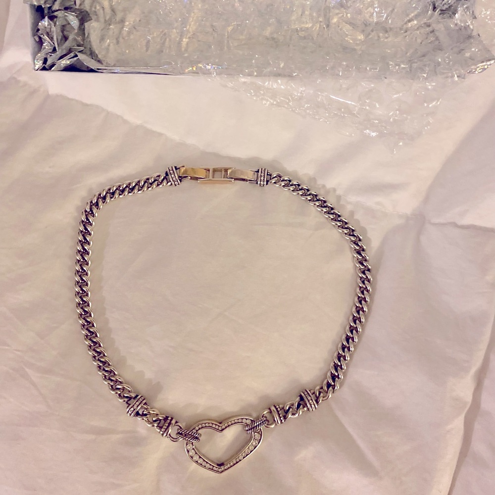 Beautiful Brighton floating heart necklace ✨